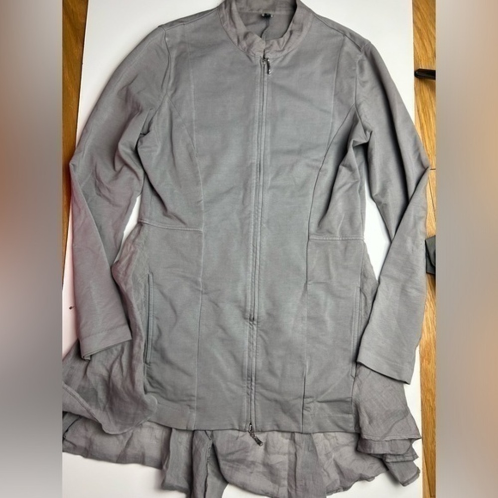 European Culture‎ full zip sweatshirt